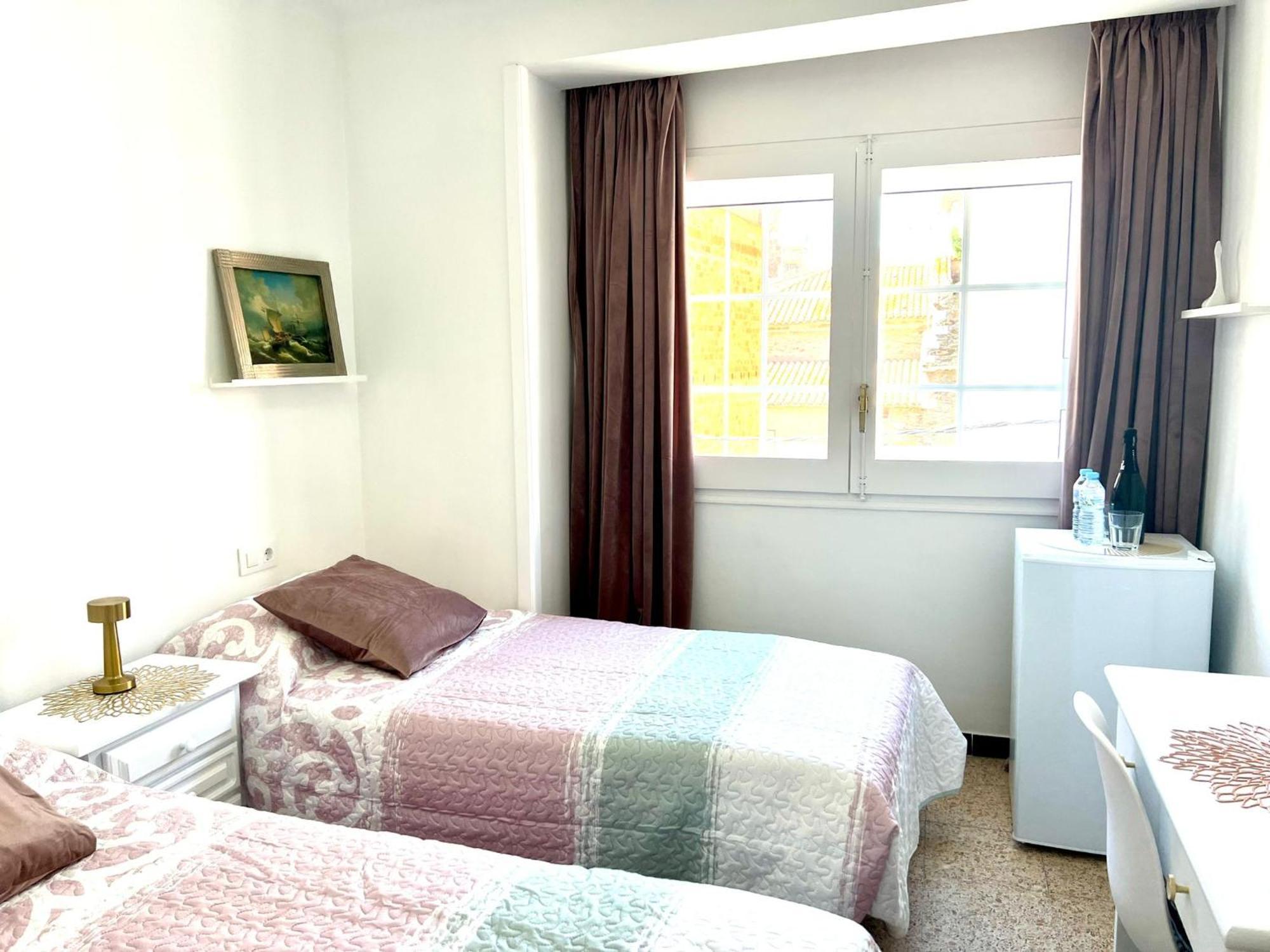 רוזס Escondite Central Con Terraza Compartida En La Azotea מראה חיצוני תמונה