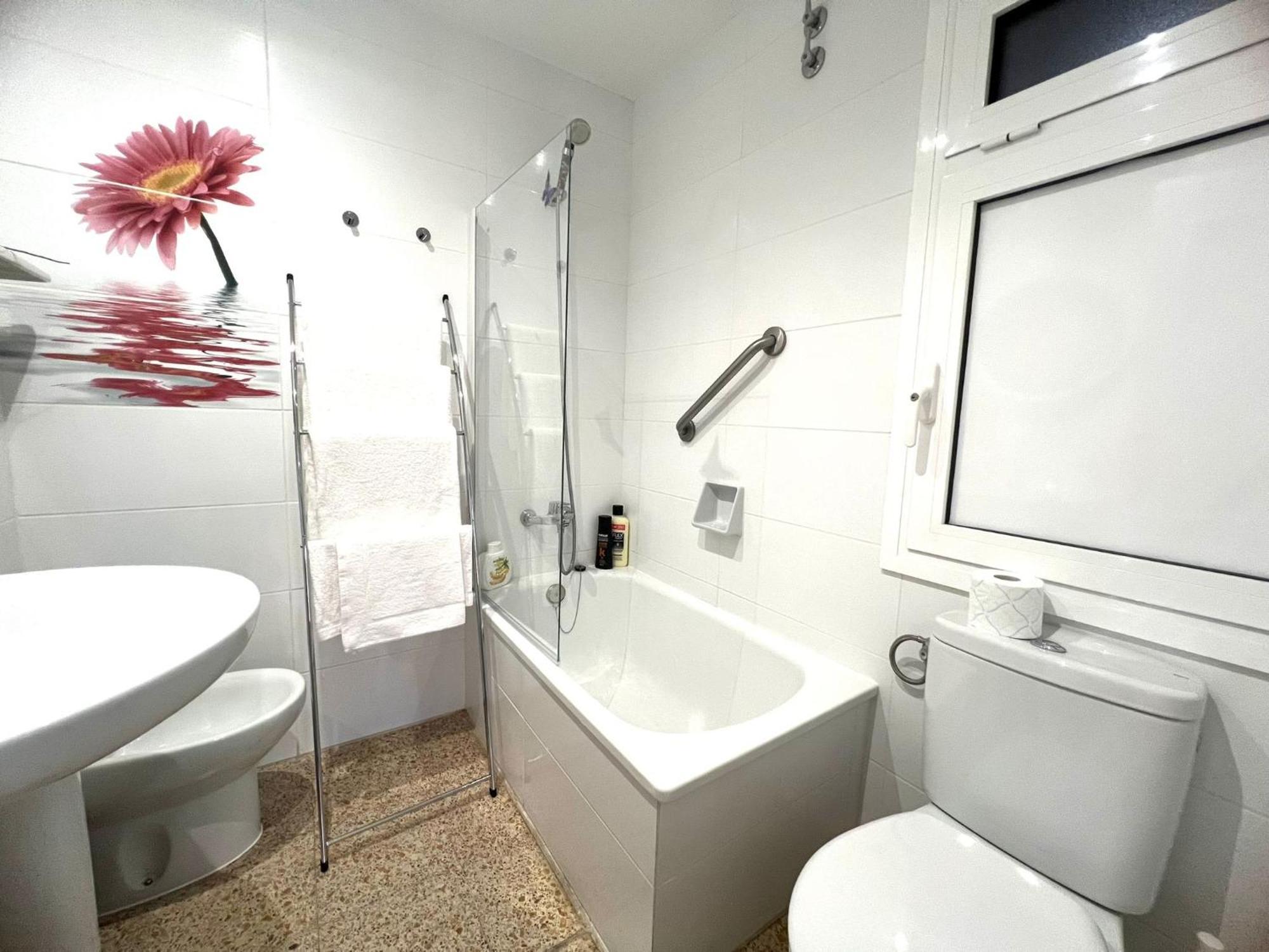 רוזס Escondite Central Con Terraza Compartida En La Azotea מראה חיצוני תמונה
