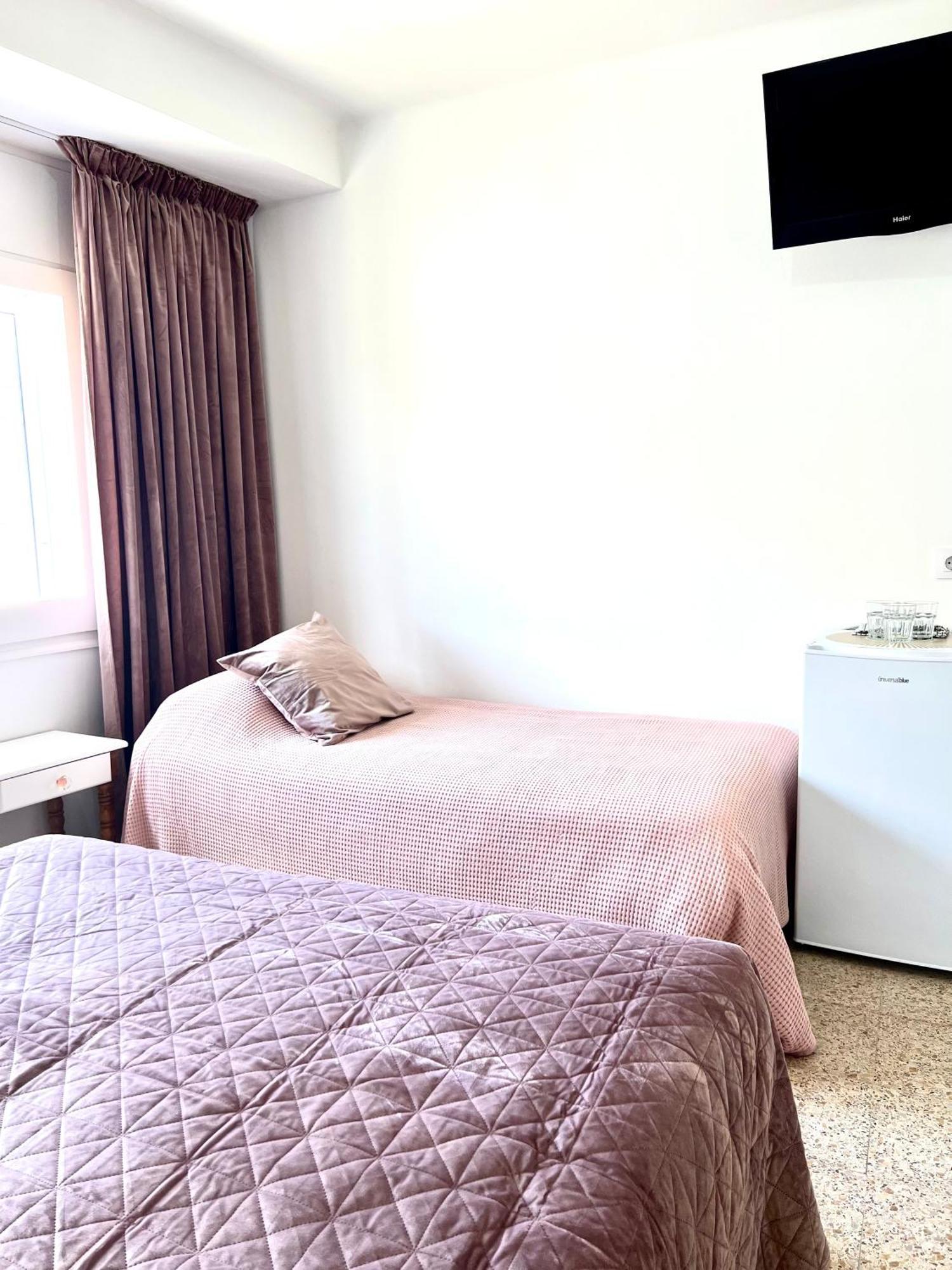 רוזס Escondite Central Con Terraza Compartida En La Azotea חדר תמונה