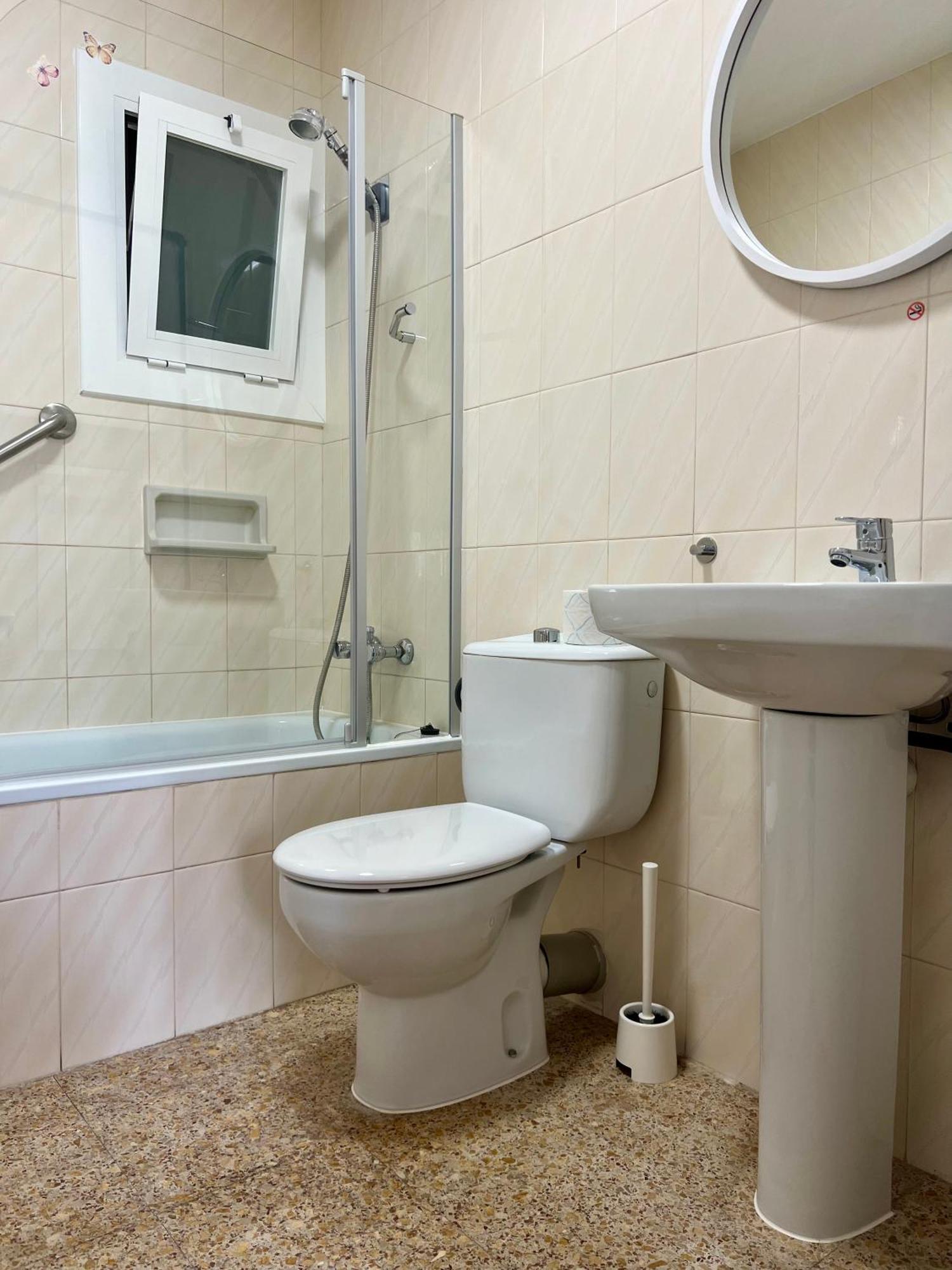 רוזס Escondite Central Con Terraza Compartida En La Azotea חדר תמונה